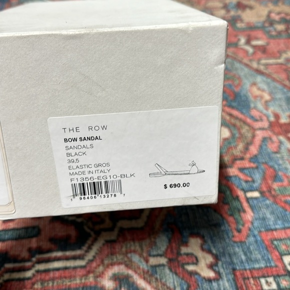 LIKE NEW The Row Bow Sandal in Black size 39.5 / US 9.5 - Picture 7 of 11